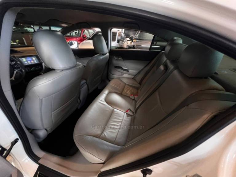 HONDA - CIVIC - 2014/2014 - Branca - R$ 72.900,00