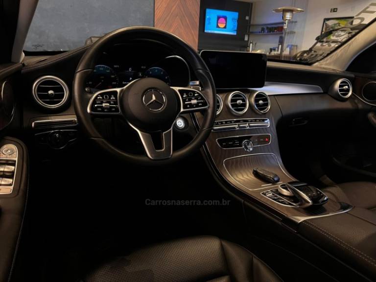 MERCEDES-BENZ - C 180 - 2019/2020 - Azul - R$ 158.900,00