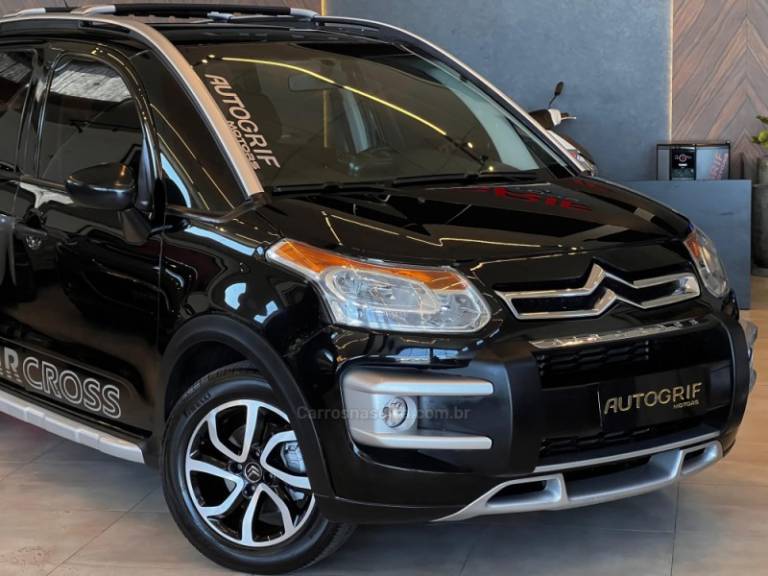 CITROËN - AIRCROSS - 2013/2013 - Preta - R$ 38.900,00