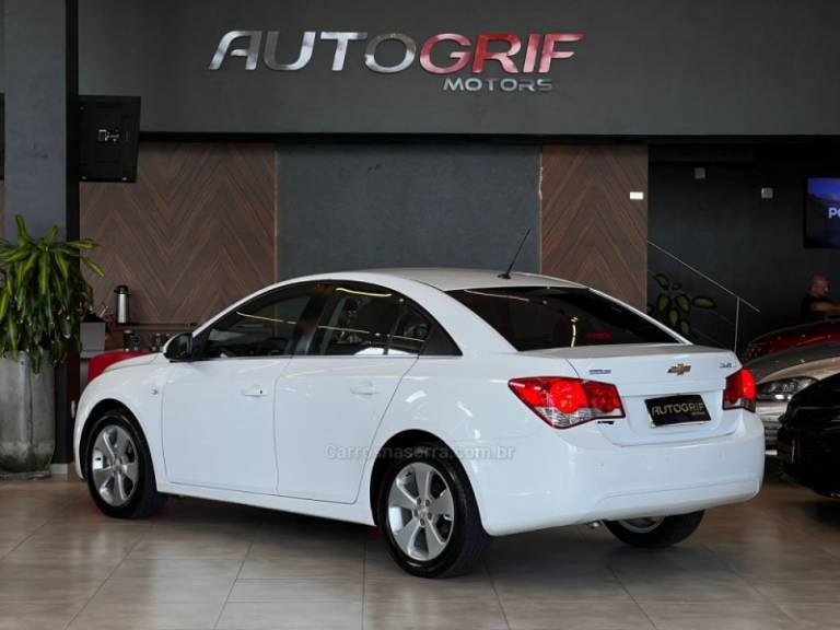 CHEVROLET - CRUZE - 2014/2014 - Branca - R$ 59.900,00