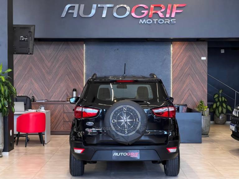FORD - ECOSPORT - 2019/2019 - Preta - R$ 72.900,00