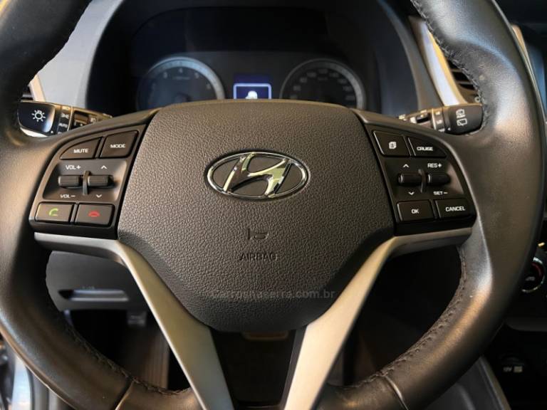 HYUNDAI - TUCSON - 2018/2018 - Cinza - R$ 108.900,00