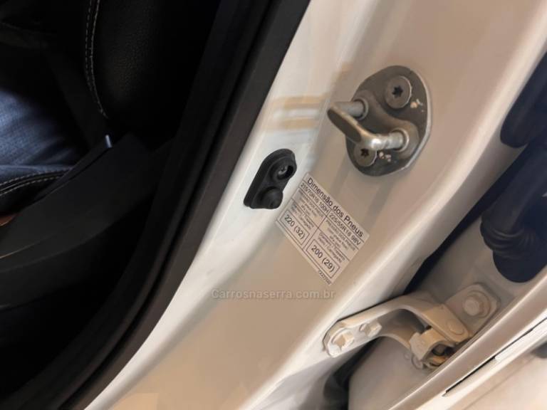 MITSUBISHI - ASX - 2014/2015 - Branca - R$ 77.900,00
