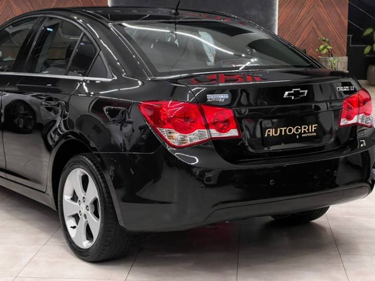 CHEVROLET - CRUZE - 2012/2012 - Preta - R$ 54.900,00