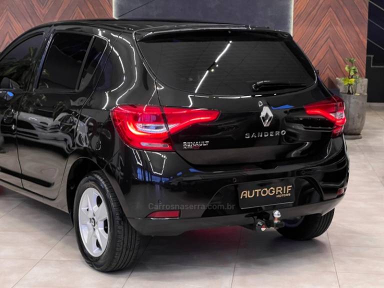 RENAULT - SANDERO - 2021/2021 - Preta - R$ 52.900,00