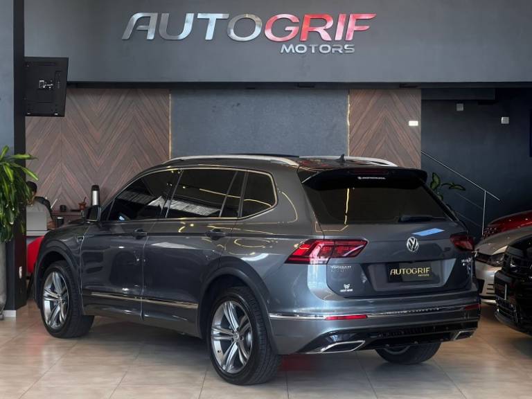 VOLKSWAGEN - TIGUAN - 2019/2019 - Cinza - R$ 158.900,00