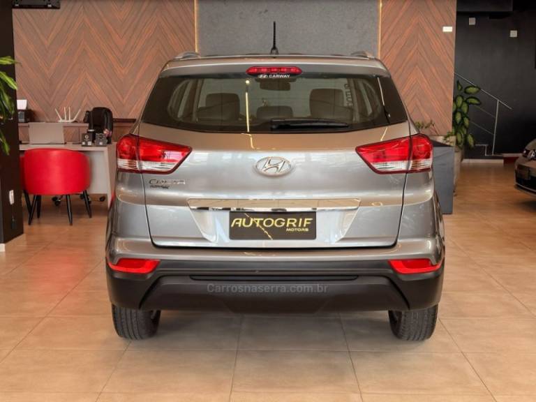 HYUNDAI - CRETA - 2021/2022 - Prata - R$ 93.900,00
