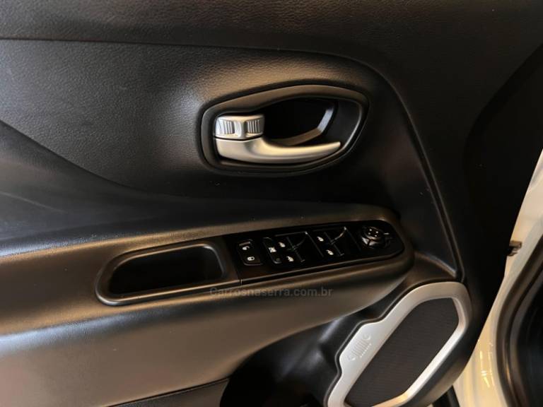 JEEP - RENEGADE - 2021/2021 - Branca - R$ 87.900,00