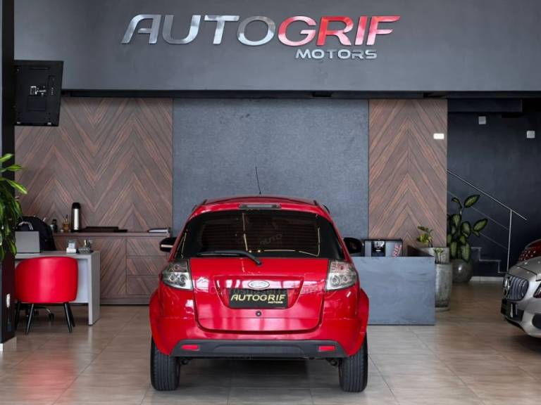 FORD - KA - 2012/2013 - Vermelha - R$ 27.900,00