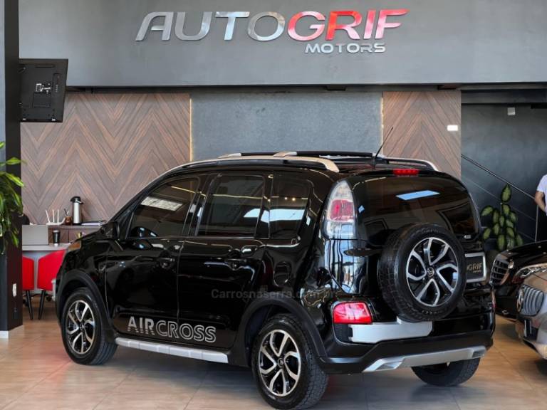 CITROËN - AIRCROSS - 2013/2013 - Preta - R$ 38.900,00