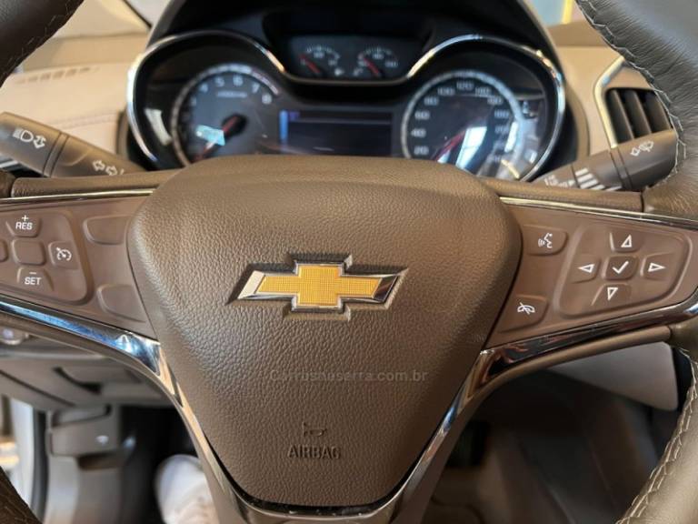 CHEVROLET - CRUZE - 2017/2017 - Prata - R$ 88.900,00