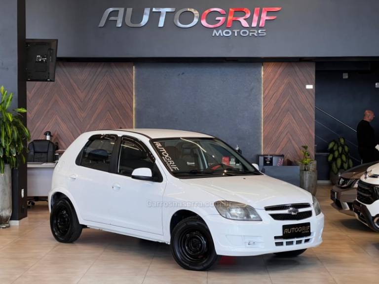 CHEVROLET - CELTA - 2013/2014 - Branca - R$ 35.900,00