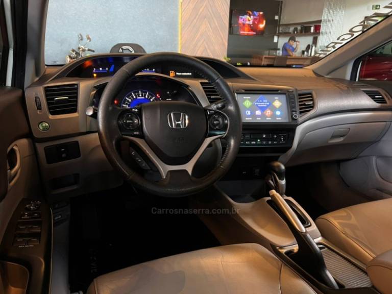 HONDA - CIVIC - 2014/2014 - Branca - R$ 72.900,00