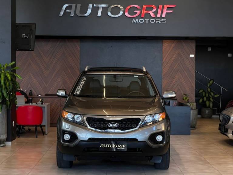 KIA MOTORS - SORENTO - 2012/2013 - Cinza - R$ 73.900,00