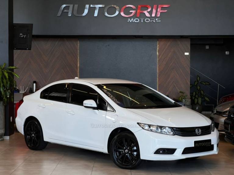 HONDA - CIVIC - 2014/2014 - Branca - R$ 72.900,00