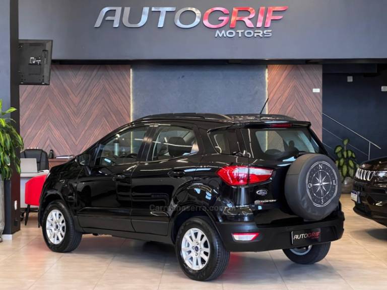 FORD - ECOSPORT - 2019/2019 - Preta - R$ 72.900,00