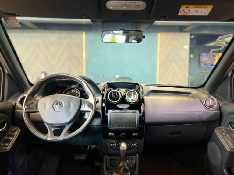 RENAULT - DUSTER - 2019/2020 - Branca - R$ 75.900,00