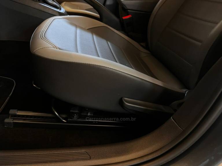 VOLKSWAGEN - NIVUS - 2022/2023 - Cinza - R$ 118.900,00