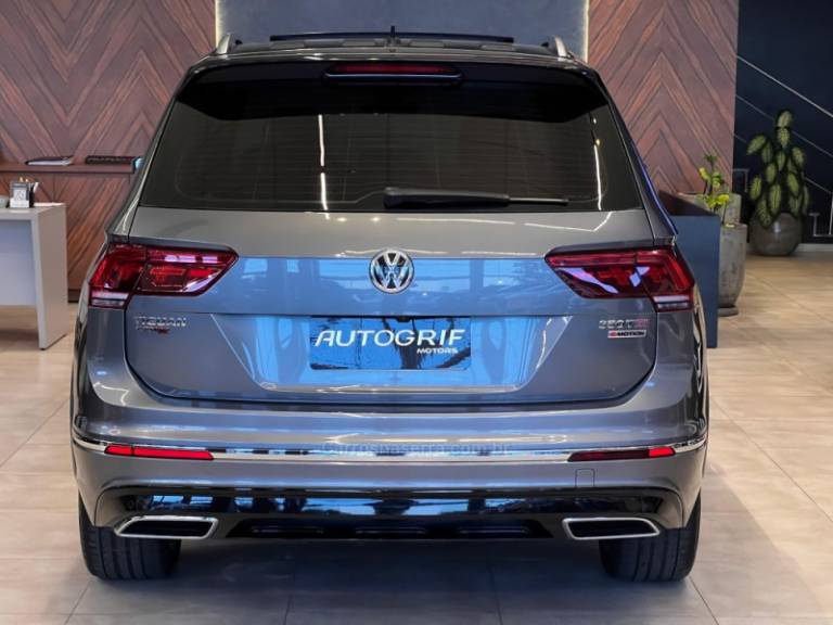 VOLKSWAGEN - TIGUAN - 2019/2019 - Cinza - R$ 159.900,00