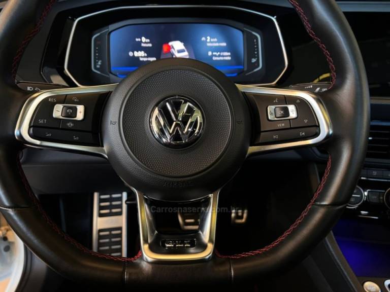 VOLKSWAGEN - JETTA - 2019/2020 - Branca - R$ 164.900,00