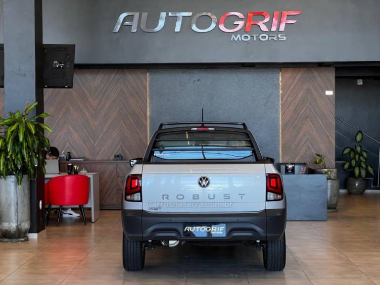 VOLKSWAGEN - SAVEIRO - 2025/2025 - Prata - R$ 105.900,00