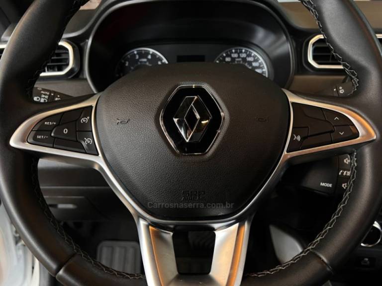 RENAULT - DUSTER - 2024/2024 - Branca - R$ 109.900,00