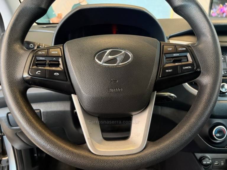 HYUNDAI - CRETA - 2021/2022 - Prata - R$ 93.900,00