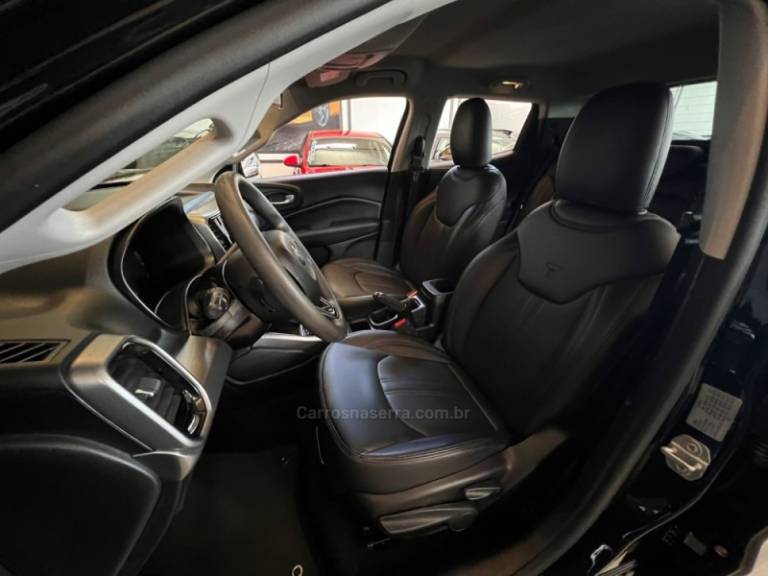 FIAT - TORO - 2022/2022 - Preta - R$ 99.900,00