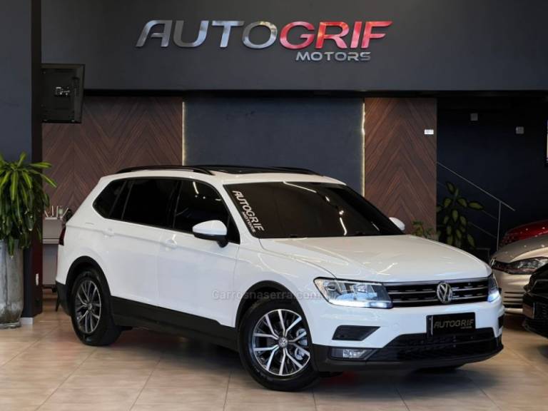 VOLKSWAGEN - TIGUAN - 2019/2019 - Branca - R$ 118.900,00