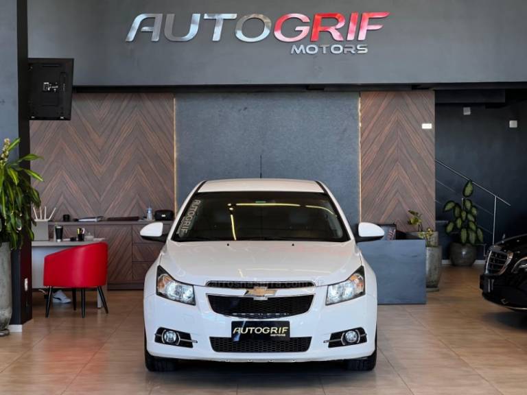 CHEVROLET - CRUZE - 2014/2014 - Branca - R$ 61.900,00