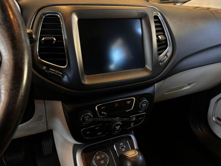 JEEP - COMPASS - 2019/2019 - Prata - R$ 108.900,00